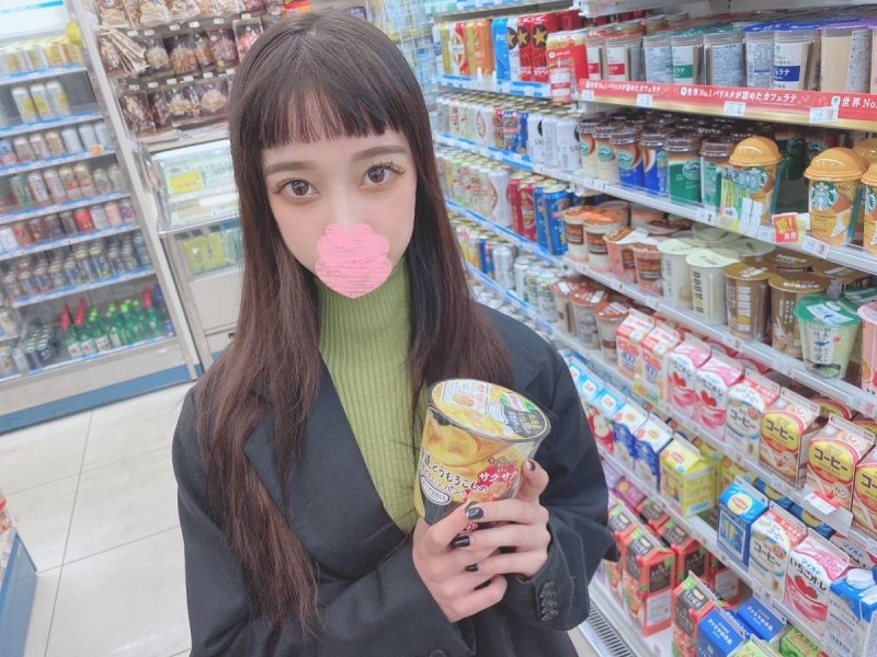 FC2-PPV-3195258 – One week only 5480 → 3480 [2 works + α / continuous creampie] I punished a fair-skinned slender woman who kept absent from lessons without permission with a group creampie.