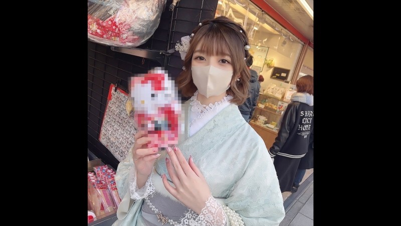 FC2-PPV-3215955 – First appearance shooting!  – !  – Today only 1980pt!  – !  – A beautiful hairdresser in Aoyama, who I go to, puts on a kimono and gives an outdoor blowjob and ejaculation in the riverbed!  – !  – She's excited about her beauty and