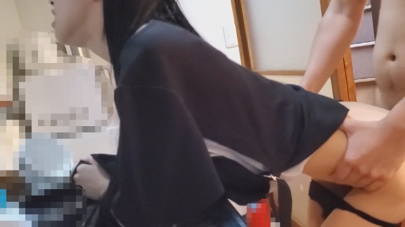 FC2-PPV-1846926 – [Individual] A delicate black-haired young wife.  – Breaking into Public Housing and Violating with Other People's Sticks – EP 2