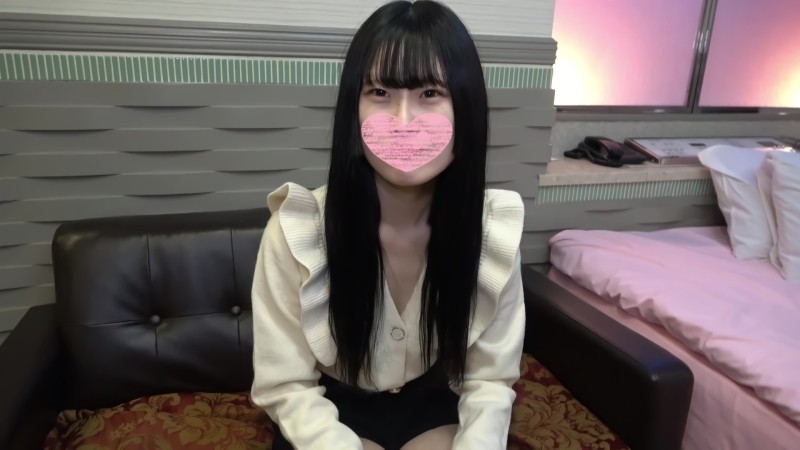 FC2-PPV-2583964 – Fair-skinned slender with long black hair. – I persuaded a cafe clerk who looked like a Japanese doll by pretending to forget something.