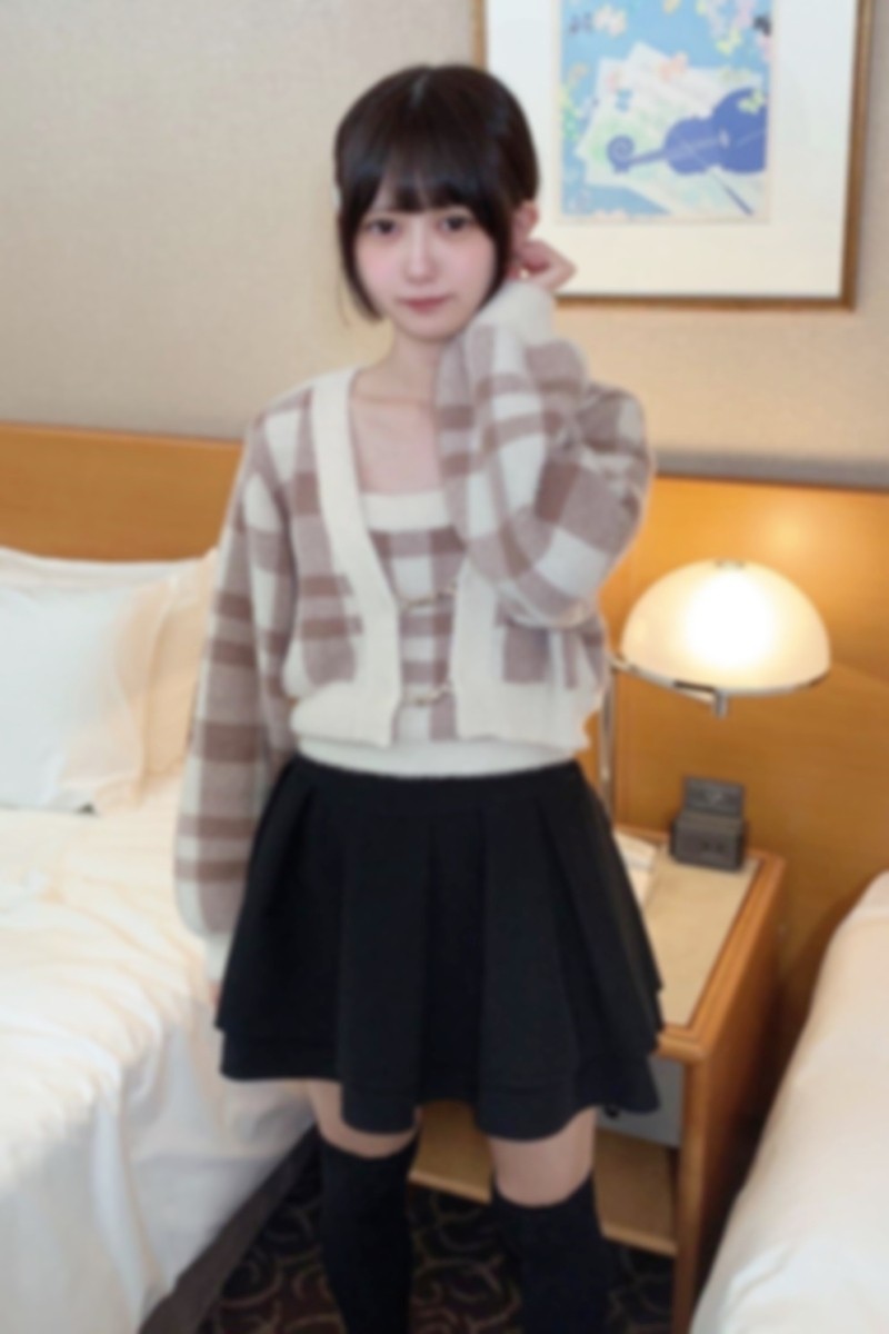 FC2-PPV-4067240 – A naive dialect girl who was born and raised in the countryside. – Taking advantage of her unsuspecting personality, she takes her to a hotel and has sex with her right away! – !