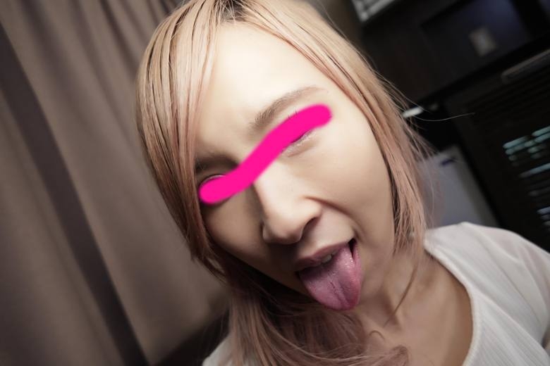 FC2-PPV-4508261 – Discovering a married woman around 40 in her prime! – ! – A ‘good’ housewife who seems to have darkness