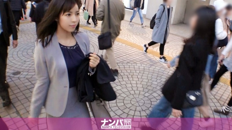 200GANA-2068 – Seriously flirty, first shot. – 1322 I found a beautiful woman with an auspicious name "Reiwa" in Shinjuku♪ She got me drunk with alcohol and brought me to the hotel, where she tore up her stockings and squirted wildly♪ The stand